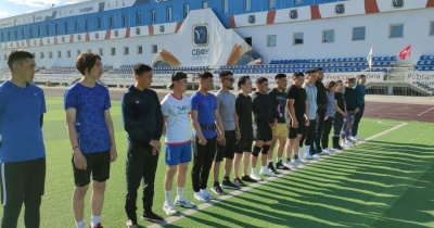 Мас-рестлеры из Монголии провели первую тренировку в Якутске /  Якутск Якутск Республика Саха (Якутия)