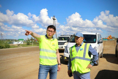 Дорогу до местности Ус Хатын готовят к Ысыаху Туймаады /    