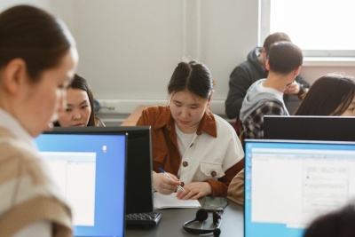 Якутским школьникам доступны курсы по программированию /    Республика Саха (Якутия)