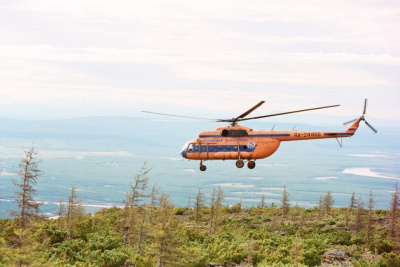 Вертолёт со спасателями вылетел на поиски пропавшего в Якутии самолёта /    Республика Саха (Якутия)