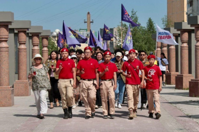 Молодежь Якутии приняла участие в акции «Свеча памяти» /    Республика Саха (Якутия)