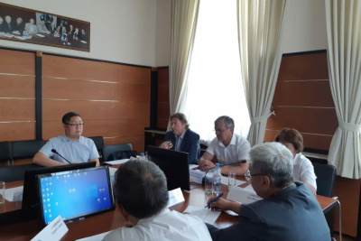 В Якутске обсудили создание генеалогического наследия народов республики /  Якутск Якутск Республика Саха (Якутия)