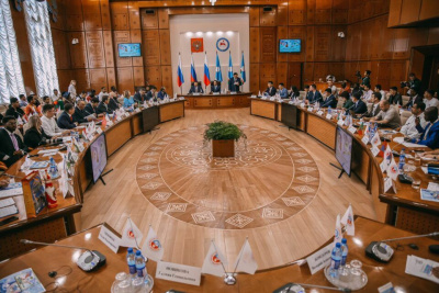 Представители 42 стран приняли участие в конгрессе Международной федерации мас-рестлинга /    