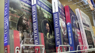 Минпросвещения предложило включить спецоперацию на Украине в школьный курс истории /    