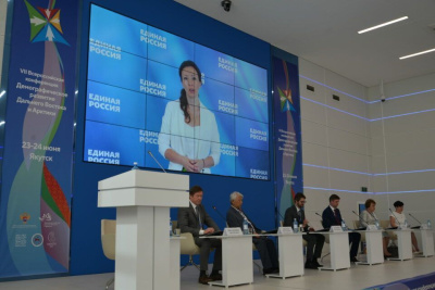 Вице-спикер Госдумы РФ: Якутия находится в тройке лидеров ДФО по коэффициенту рождаемости /    Республика Саха (Якутия)