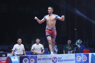 Якутяне Валерий Никаноров и Семен Ануфриев стали чемпионами мира по мас-рестлингу /    Республика Саха (Якутия)