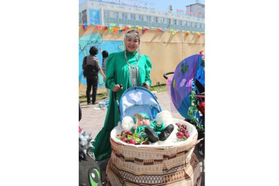 В День семьи, любви и верности в Якутске состоится «Парад колясок» /  Якутск Якутск Республика Саха (Якутия)