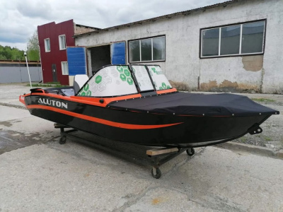 Катер-лодка алюминиевая ALUTON 490DC