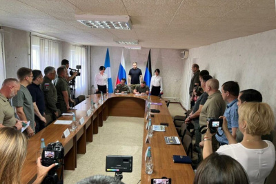 Глава Якутии находится с рабочим визитом в городе Кировское Донецкой Народной Республики /    Республика Саха (Якутия)