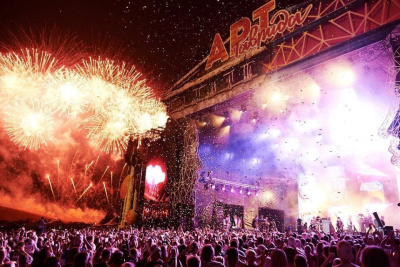 Об арт-кластере «Таврида» рассказала амбассадор проекта Кюннэй Тимофеева /    