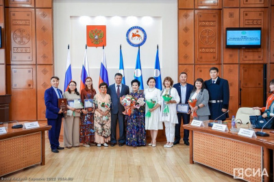 В День национальной печати наградили представителей СМИ Якутии /    Республика Саха (Якутия)