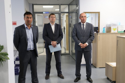 Продолжаются встречи Александра Басырова с трудовыми коллективами /   Мирнинский Мирнинский