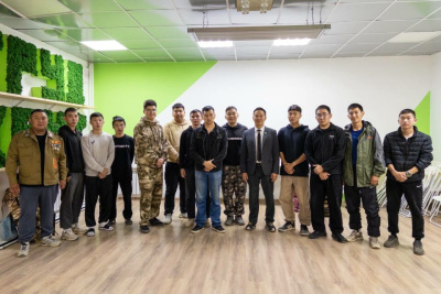 Студенты из Якутии едут в Оймяконский район для помощи после паводка / Майя Гоголева   