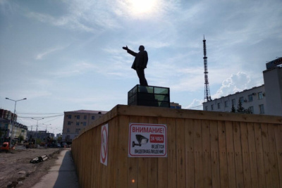 В Якутске отреставрируют памятник Ленину /  Якутск Якутск Республика Саха (Якутия)