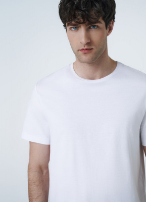 Базовая футболка, Белый