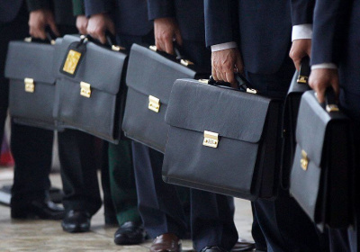 В Якутии количество госслужащих сокращено на 465 штатных единиц /    Республика Саха (Якутия)