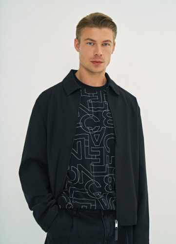 Футболка с принтом, Черный