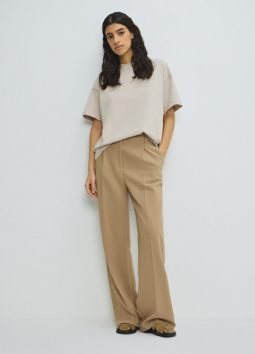 Базовая футболка, Бежевый