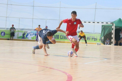 Усть-Алдан и Якутск сыграют в мини-футбольном финале Спортивных игр народов Якутии /    Республика Саха (Якутия)