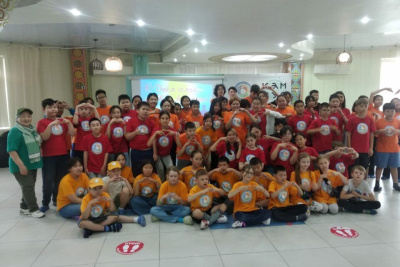 Воспитанники Центра "Сосновый бор" поздравили родных с Днем семьи, любви и верности /    