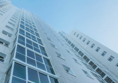 «Дальневосточную ипотеку» до 2025 года смогут получить более 16 тысяч врачей и учителей /    Город Владивосток