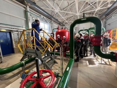 Компания «Транснефть-Восток» провела цикл профориентационных экскурсий для учащихся /    