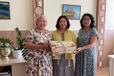 Якутский автодорожный техникум выделил помощь детям, пострадавшим от паводка /    Республика Саха (Якутия)