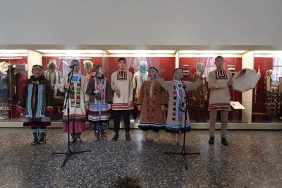 В Петербурге представили выставку, посвященную народам Якутии /    Республика Саха (Якутия)