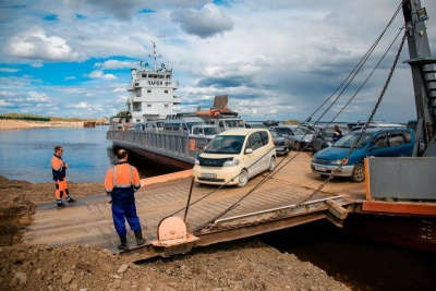 Задымление в Якутске не повлияло на работу аэропорта и паромных переправ /  Якутск Якутск Республика Саха (Якутия)