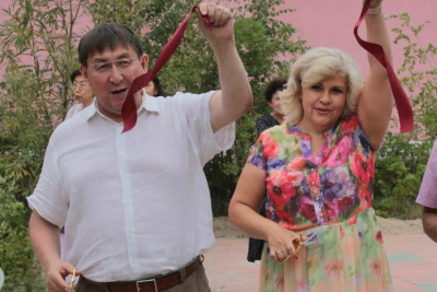 Сквер галереи зарубежного искусства с садом и работами керамистов открыли в Якутске /  Якутск Якутск Республика Саха (Якутия)