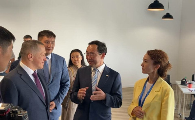 Юрий Трутнев положительно оценил проект сервиса по оплате ЖКУ в один клик в Якутии /    Республика Саха (Якутия)