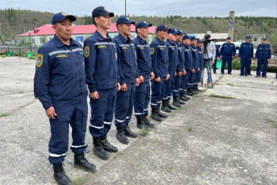 В Верхоянском районе наградили участников ликвидации паводка /   Верхоянский Республика Саха (Якутия)