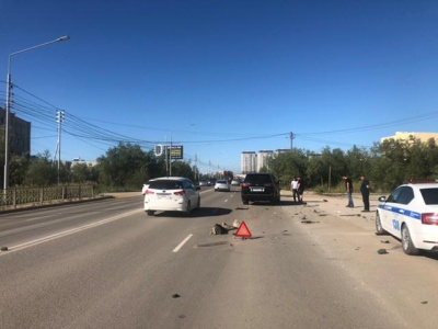 В Якутске при столкновении двух автомобилей пострадали три человека /  Якутск Якутск Республика Саха (Якутия)