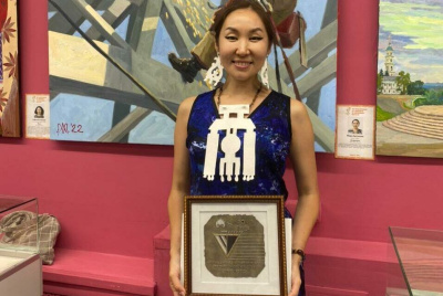 Якутская художница Мира Аргунова представила работы на международном арт-симпозиуме в Татарстане /  Якутск Якутск Республика Саха (Якутия)