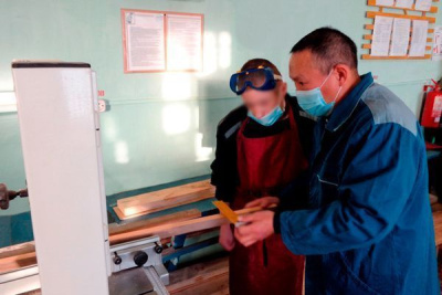 В колониях Якутии более 600 осужденных получили профессии /    Республика Саха (Якутия)