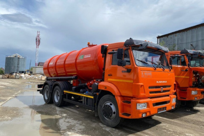 Чтобы дороги были в порядке: 30 единиц новой спецтехники начали работу в Якутске /  Якутск Якутск Республика Саха (Якутия)