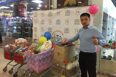 Активисты «Единой России» помогут подготовить школьников к 1 сентября /    