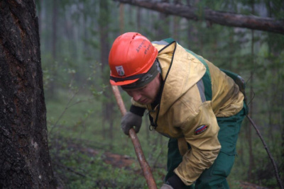 Для тушения пожаров в Якутии Авиалесоохрана применяет детониpующий шнур /    Республика Саха (Якутия)