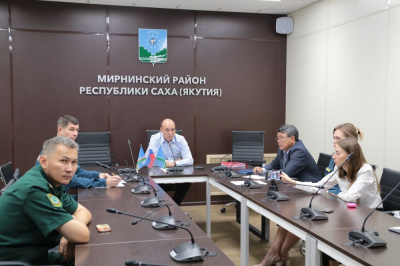 На утро 4 августа в Мирнинском районе действует один лесной пожар /  Мирный Мирнинский Республика Саха (Якутия)