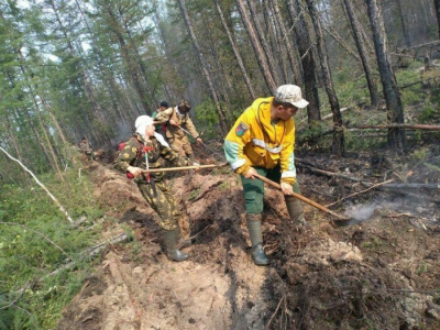 Народные общины Мирнинского района оказали помощь жителям села Арылах /   Мирнинский Республика Саха (Якутия)