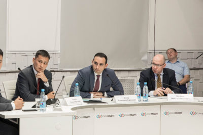 Власти Якутии и Корпорация «МСП» встретились с предпринимателями /    Республика Саха (Якутия)