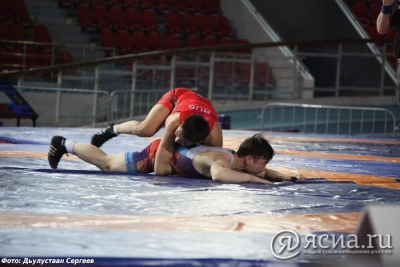 До 60 борцов представят Якутию на турнире памяти Романа Дмитриева /    Республика Саха (Якутия)