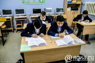 Ньургун Павлов: при разработке новых ФГОС учтены особенности Якутии /    Республика Саха (Якутия)