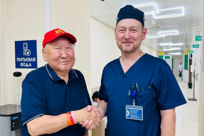 Сенатора РФ Егора Борисова прооперировали в Якутске / Саина Титова Якутск Якутск Республика Саха (Якутия)