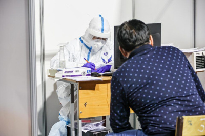 В Якутии за сутки COVID-19 подтвердился у 520 человек /    Республика Саха (Якутия)