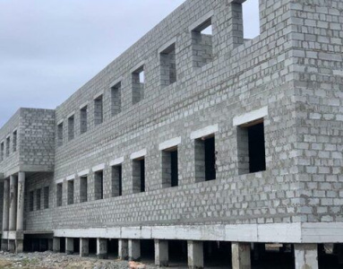 Более 330 млн рублей направят из федерального бюджета на строительство школ в Якутии /    Республика Саха (Якутия)