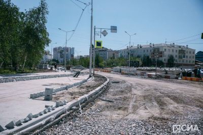 Асфальт на проспекте Ленина в Якутске будет проложен к 16 сентября /  Якутск Якутск Республика Саха (Якутия)