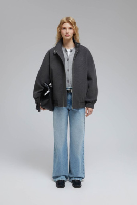 Куртка-бомбер с воротником-стойкой