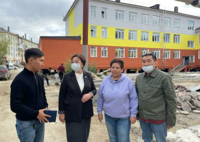 ЕР включила меры поддержки ЛДНР и освобожденным территориям в народную программу /    