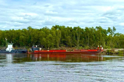 Паромную переправу запустили на стройке Ленского моста в Якутии / ЯСИА   Республика Саха (Якутия)